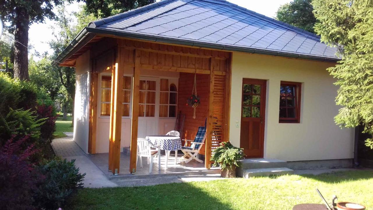 Holiday Home In Balatonfenyves 18357 Exteriör bild